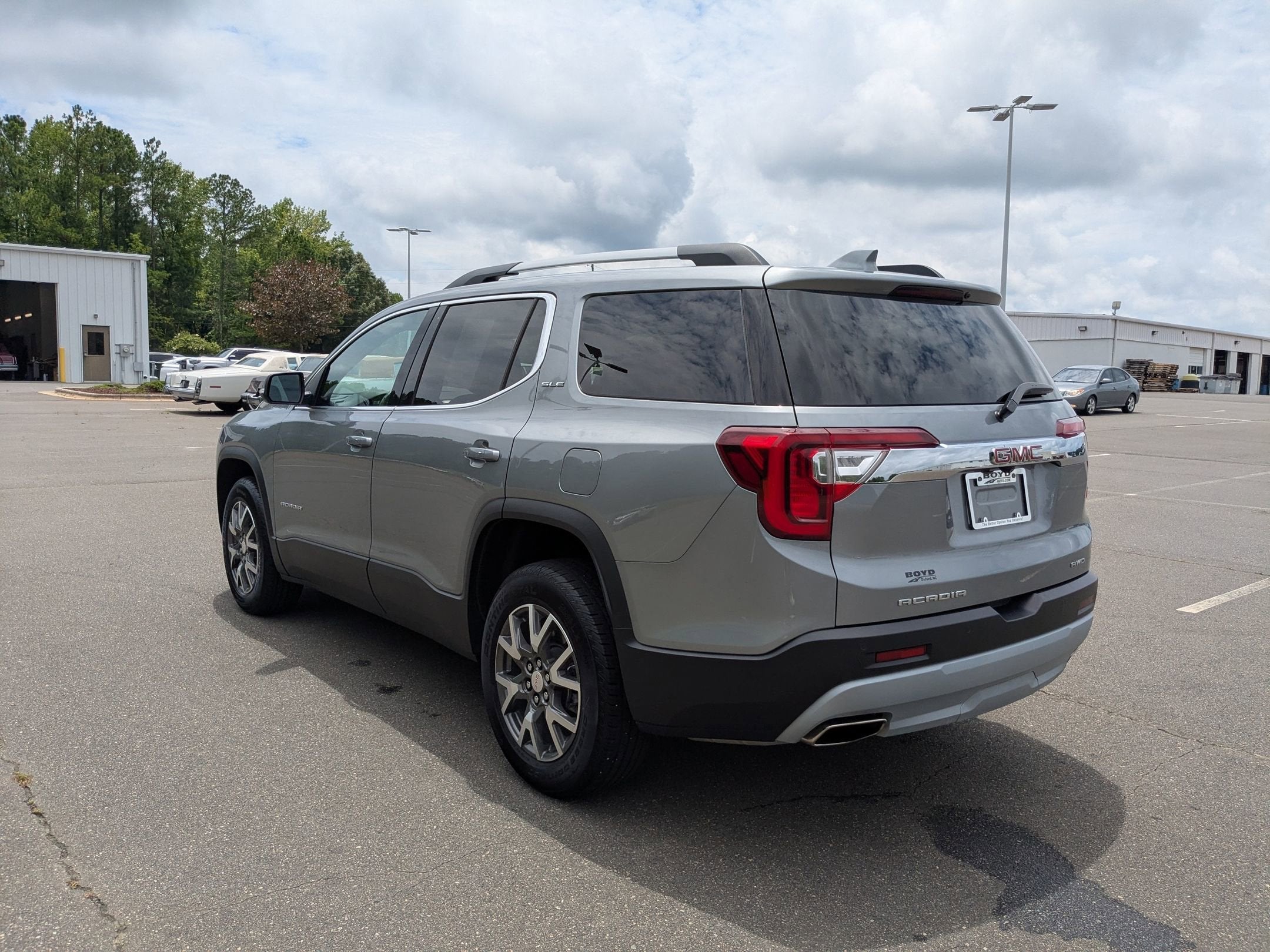 2023 GMC Acadia SLE