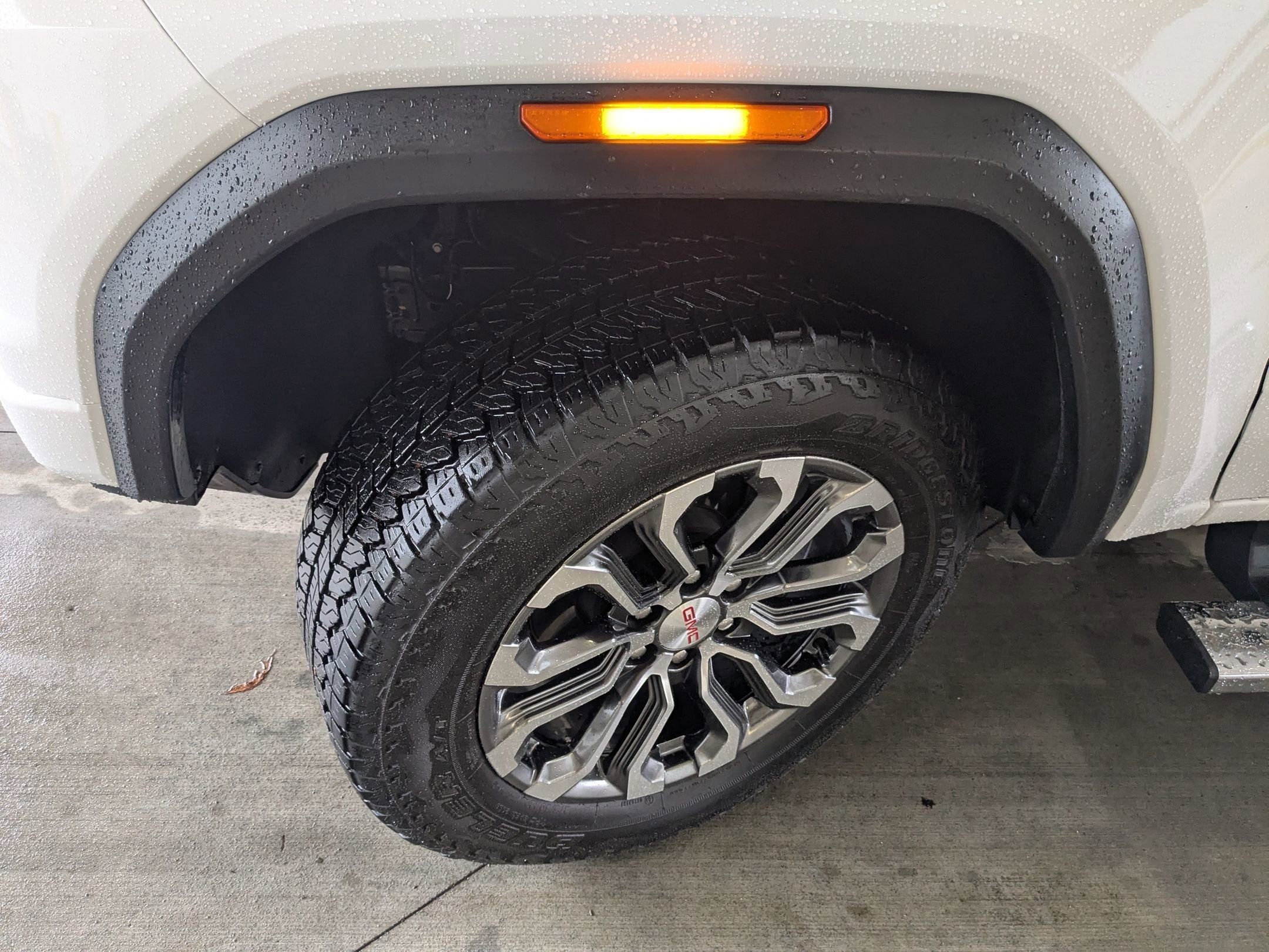 2024 GMC Canyon Denali