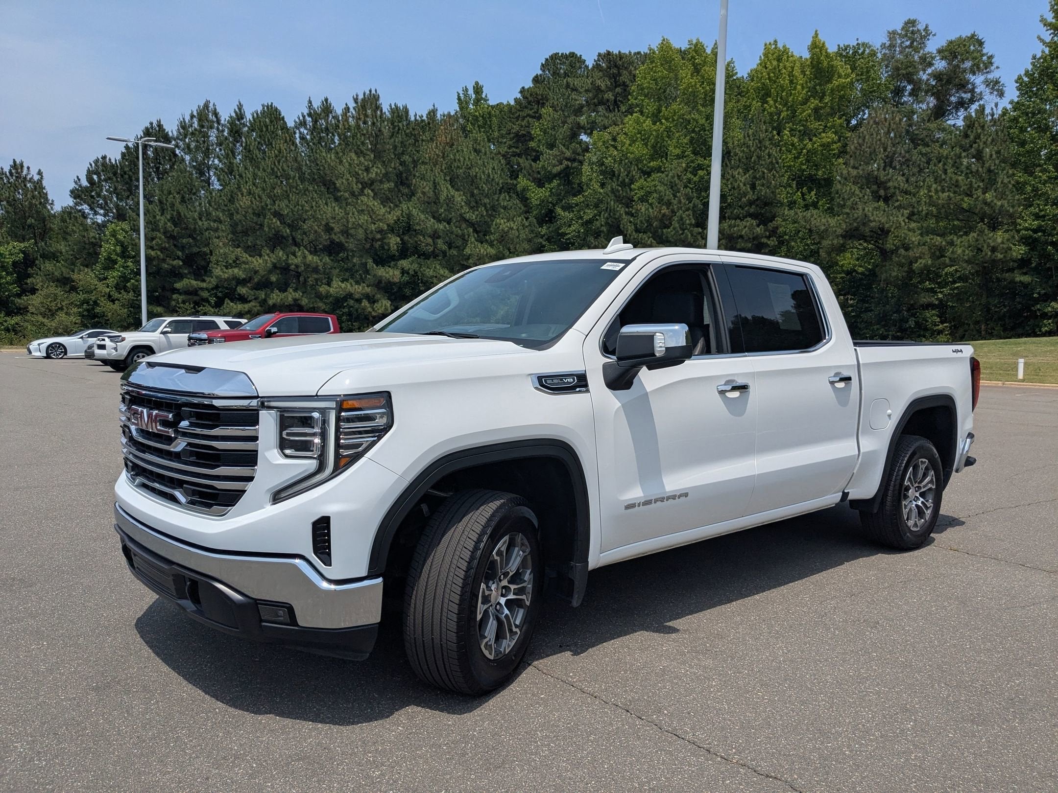 2026 GMC Sierra 1500 SLT