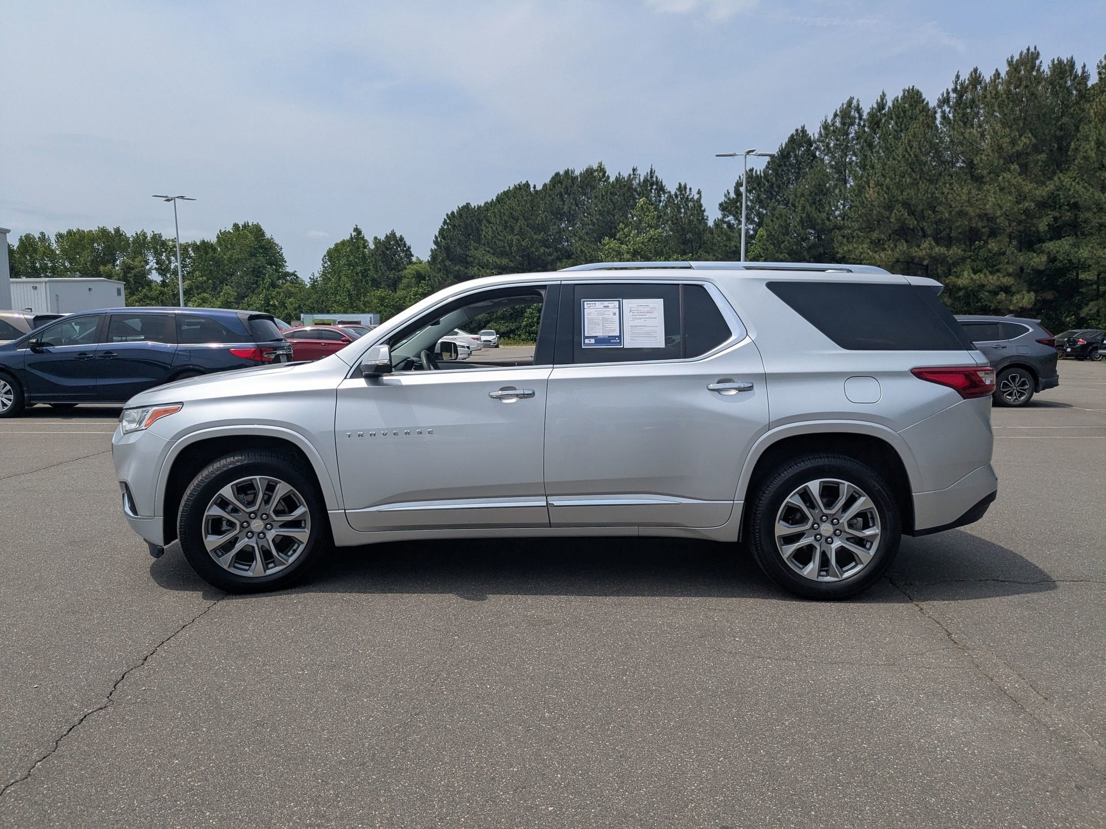 2021 Chevrolet Traverse Premier