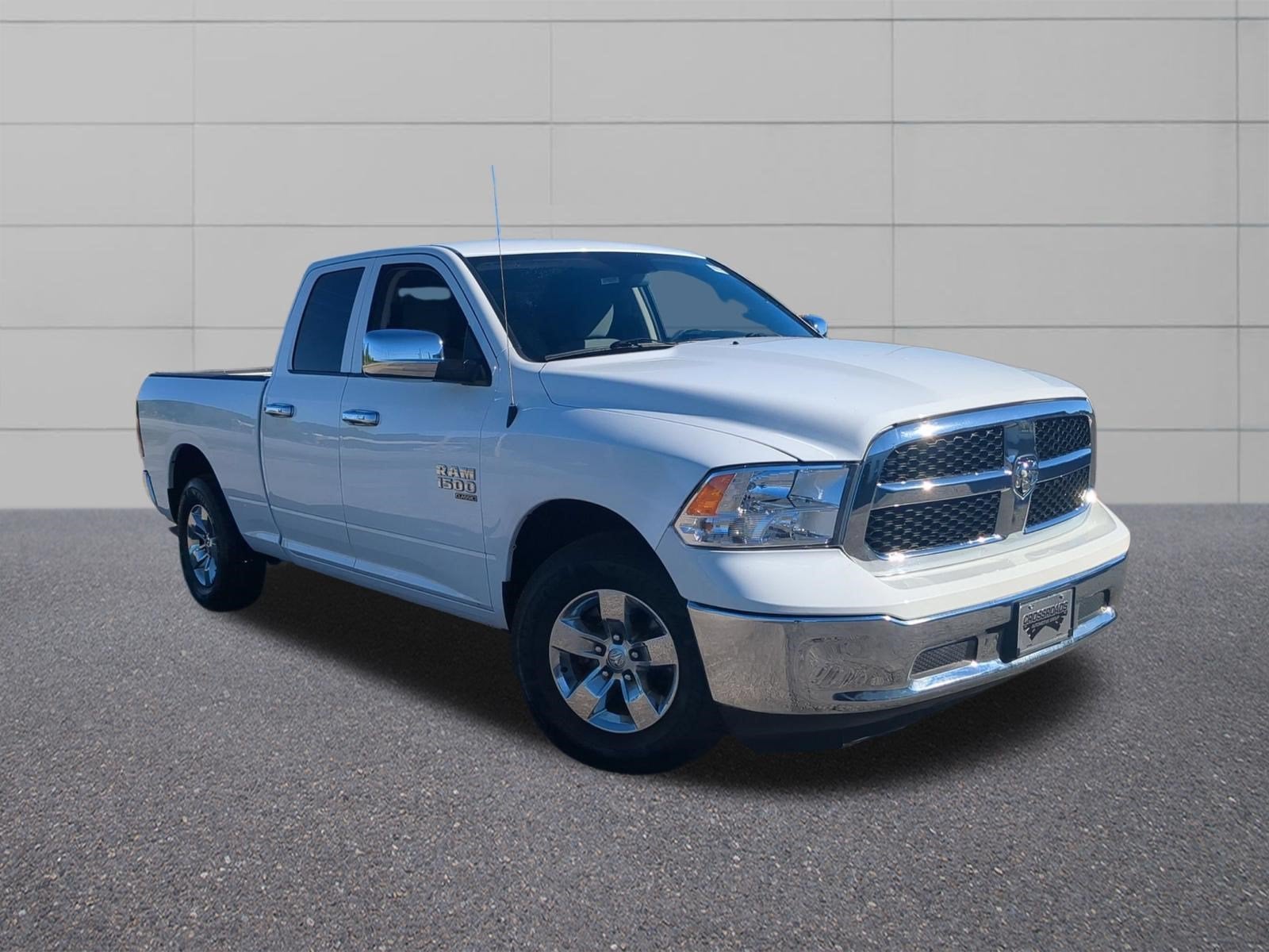 2024 RAM 1500 Classic SLT Quad Cab 4x2 6'4' Box