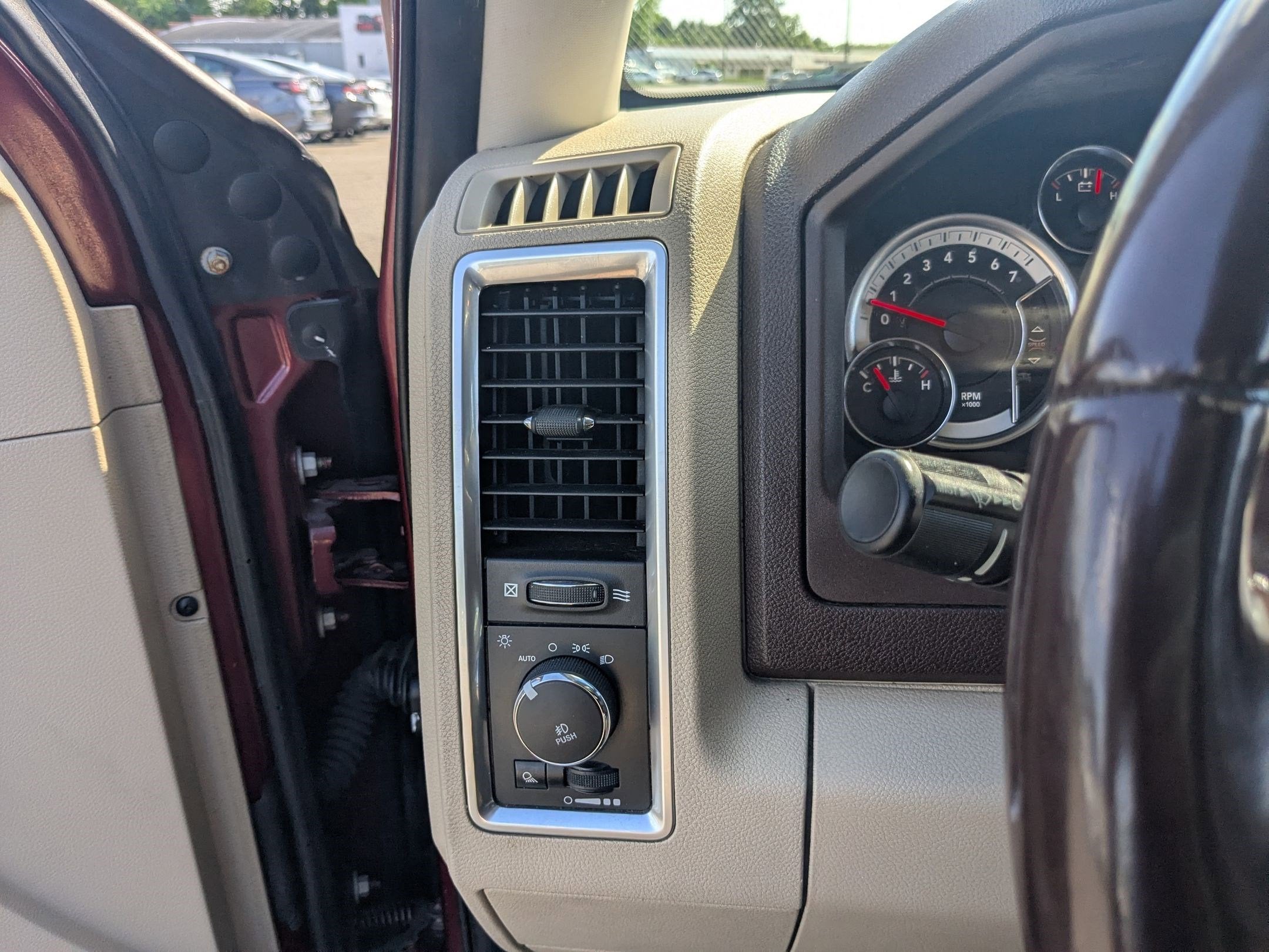 2018 RAM 1500 Big Horn Quad Cab 4x4 6'4' Box
