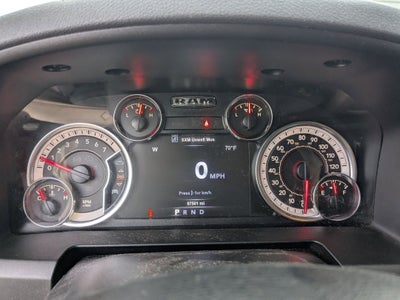 2018 RAM 1500 Big Horn Crew Cab 4x4 5'7' Box