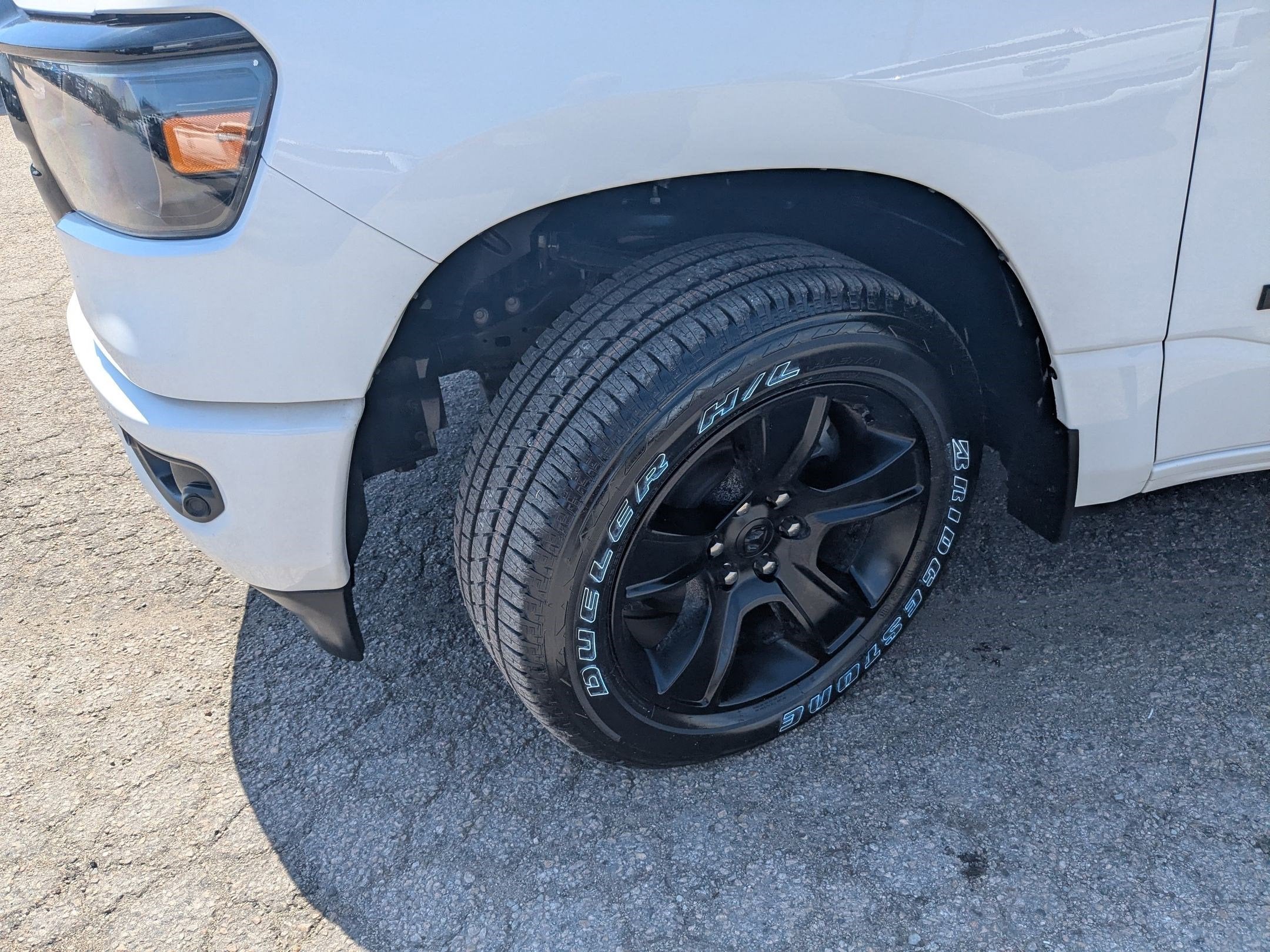 2024 RAM 1500 Big Horn Crew Cab 4x4 5'7' Box