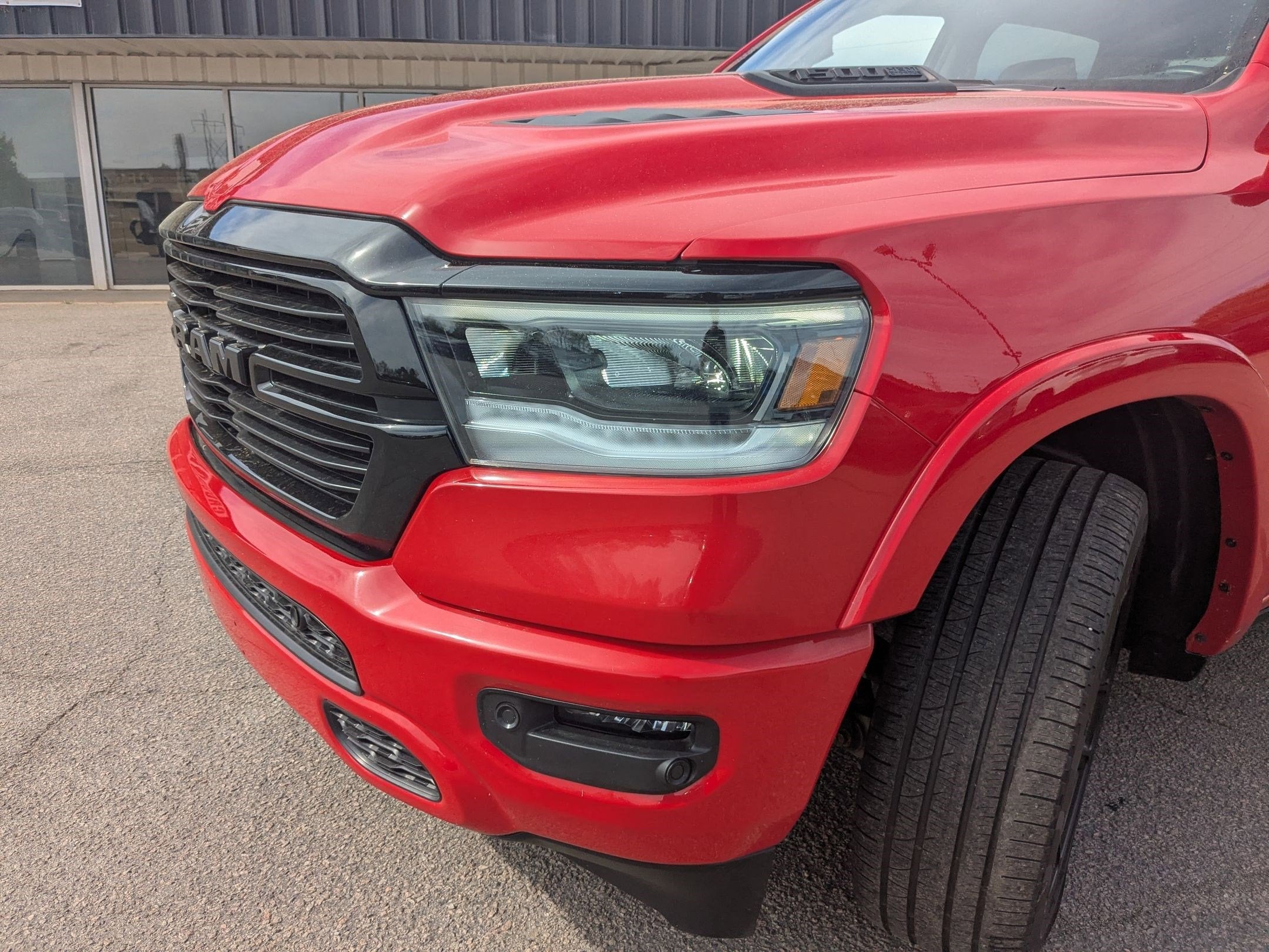 2022 RAM 1500 Laramie Crew Cab 4x4 6'4' Box
