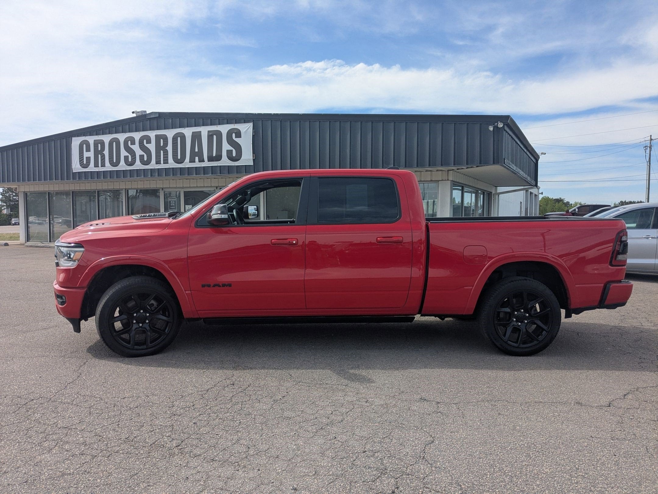 2022 RAM 1500 Laramie Crew Cab 4x4 6'4' Box