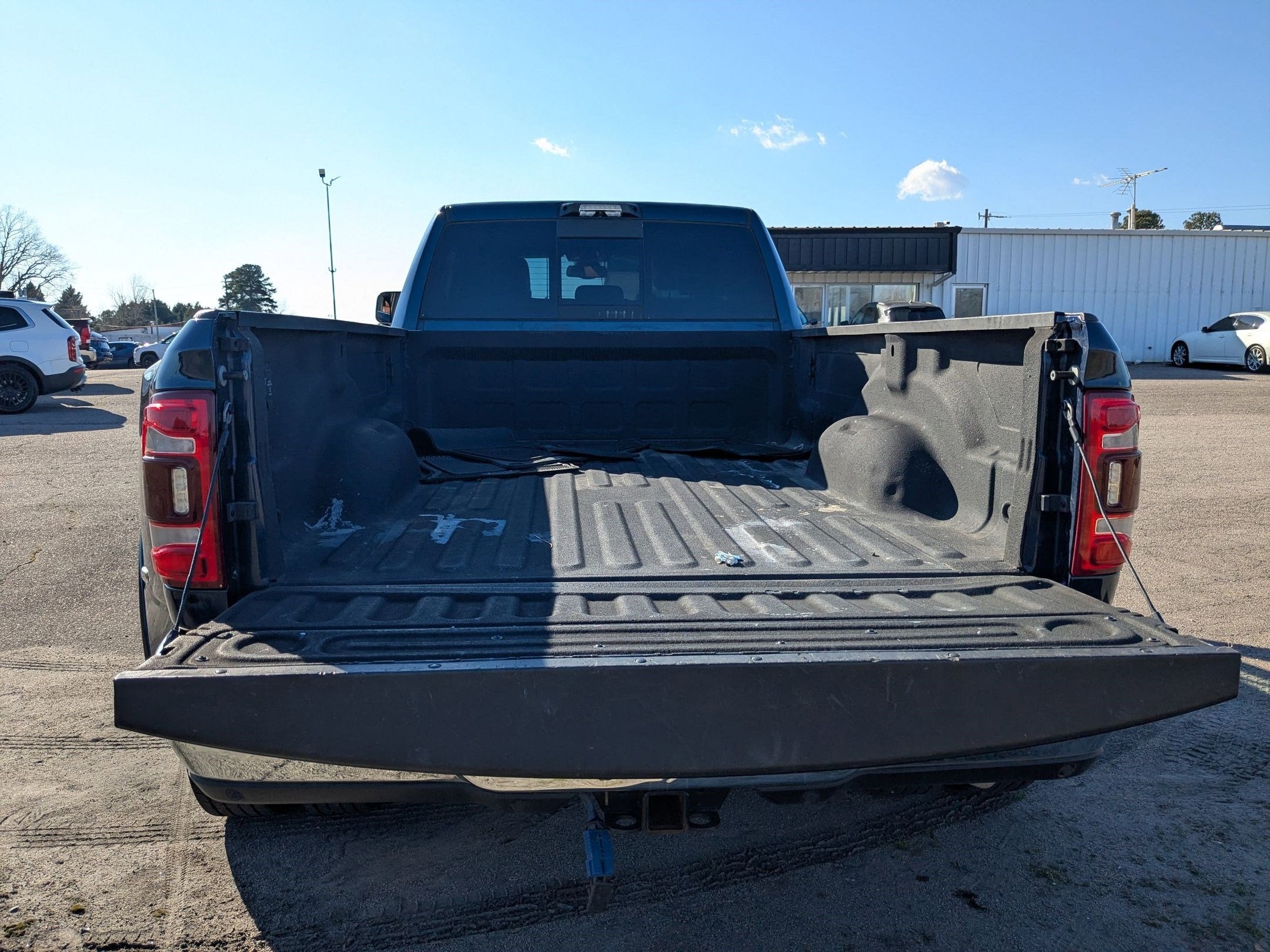 2022 RAM 3500 Limited Longhorn Crew Cab 4x4 8' Box