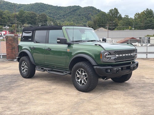 2023 Ford Bronco Badlands
