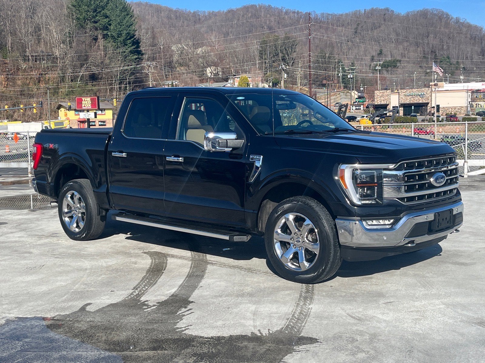 2023 Ford F-150 LARIAT