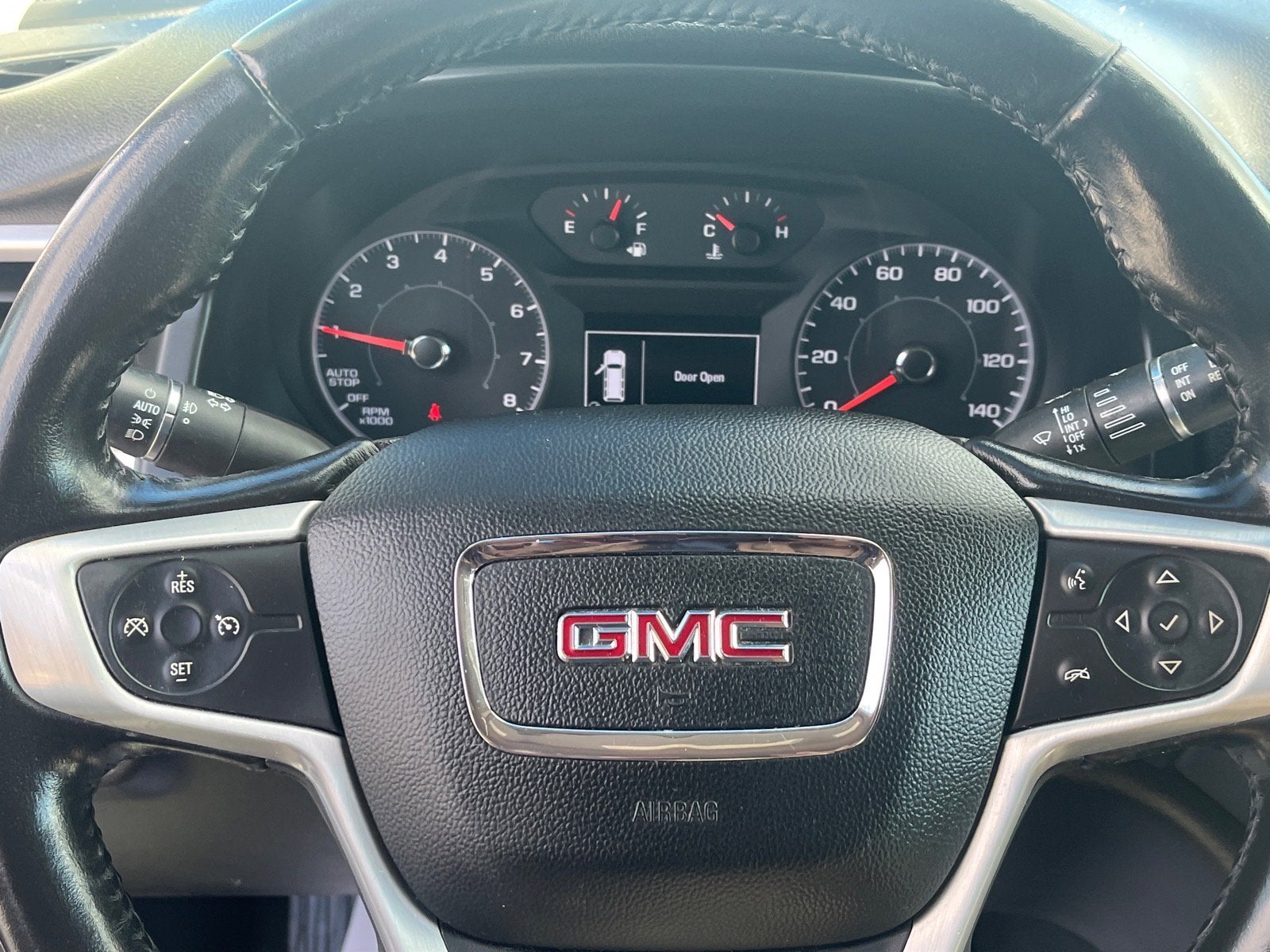 2019 GMC Acadia SLE