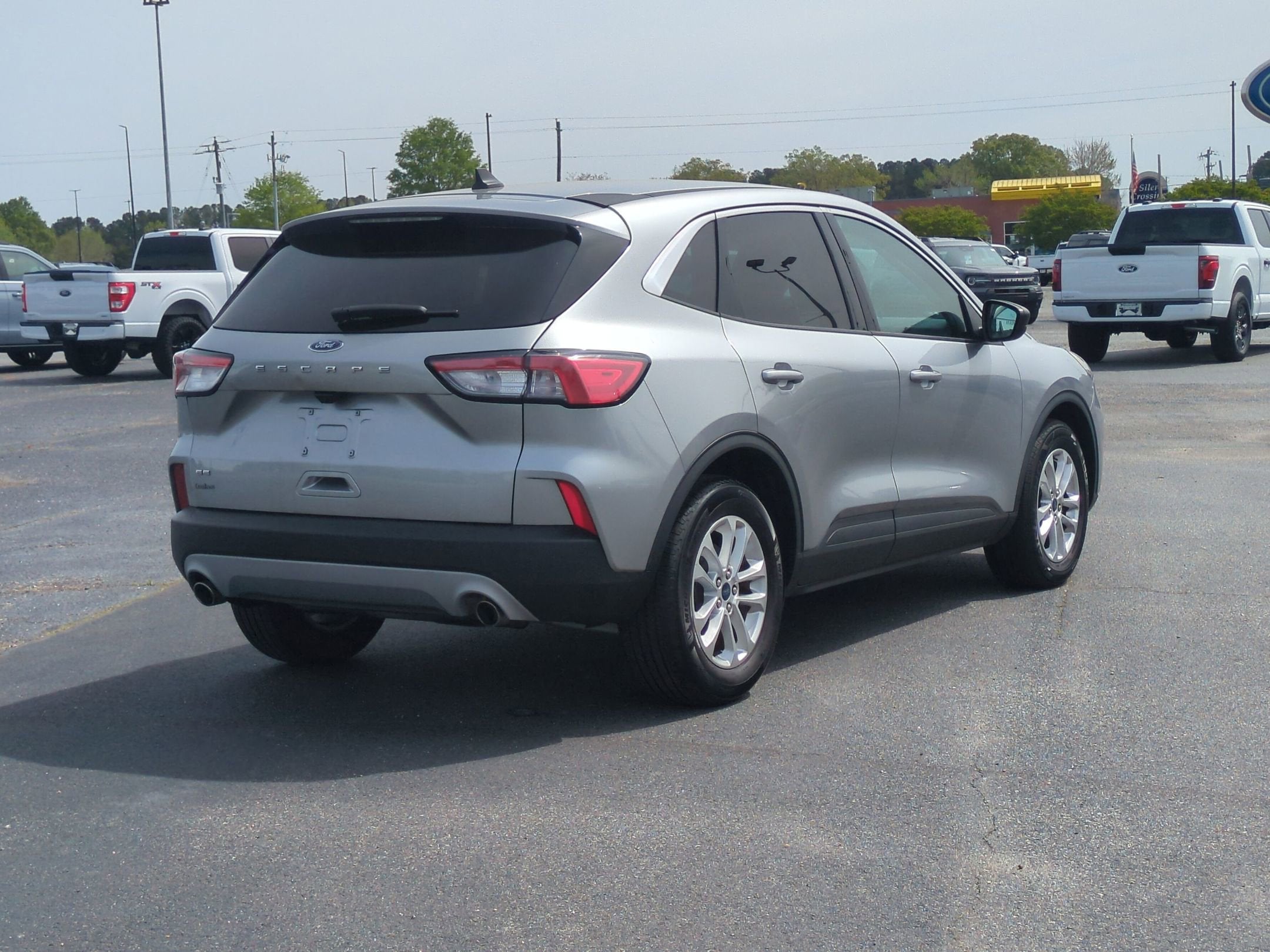 2022 Ford Escape SE