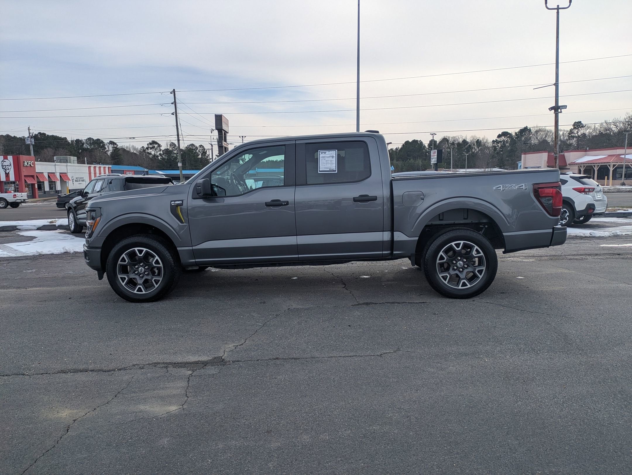 2025 Ford F-150 STX