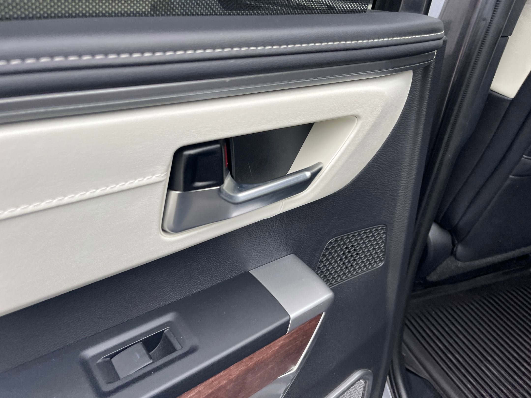 2023 Toyota Tundra 4WD Capstone Hybrid