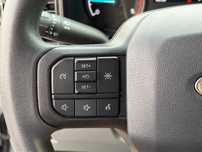 2025 Ford Super Duty F-600 DRW XL