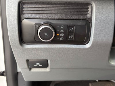 2025 Ford Super Duty F-600 DRW XL