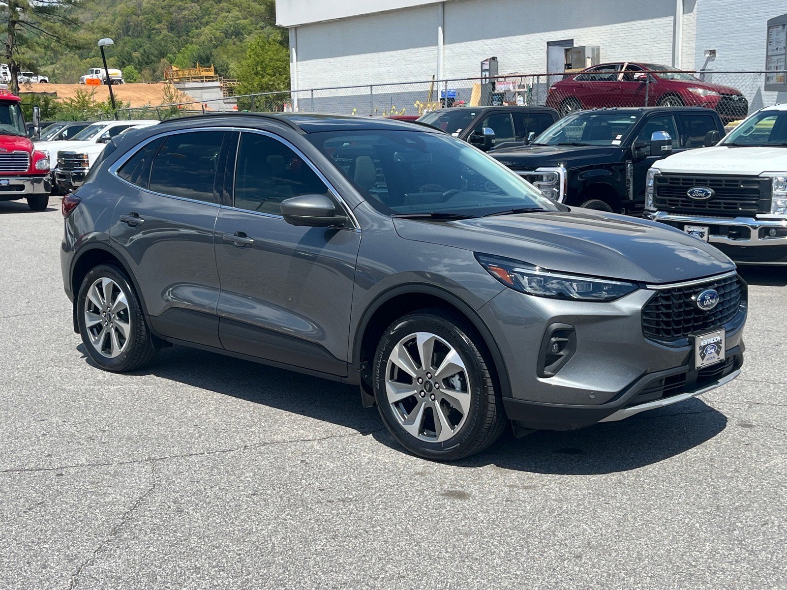 2025 Ford Escape Platinum