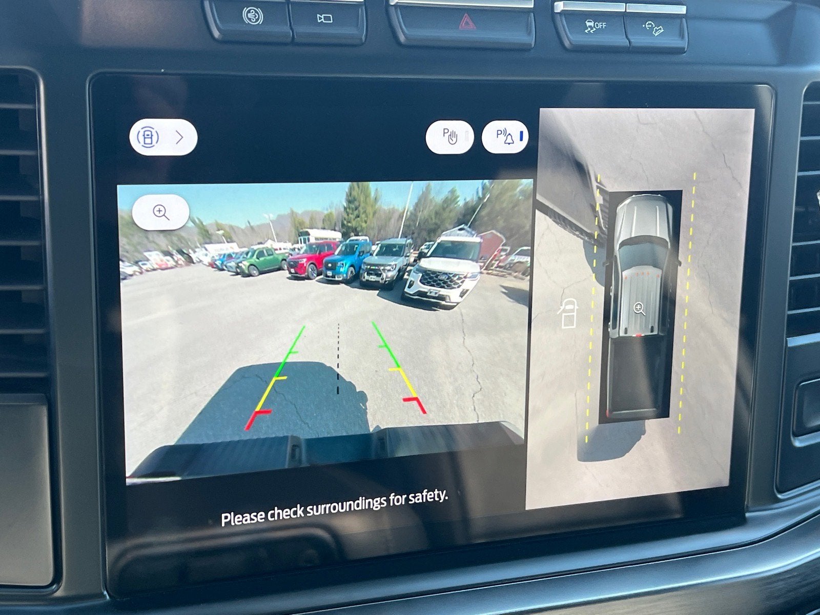 2024 Ford Super Duty F-350 SRW LARIAT