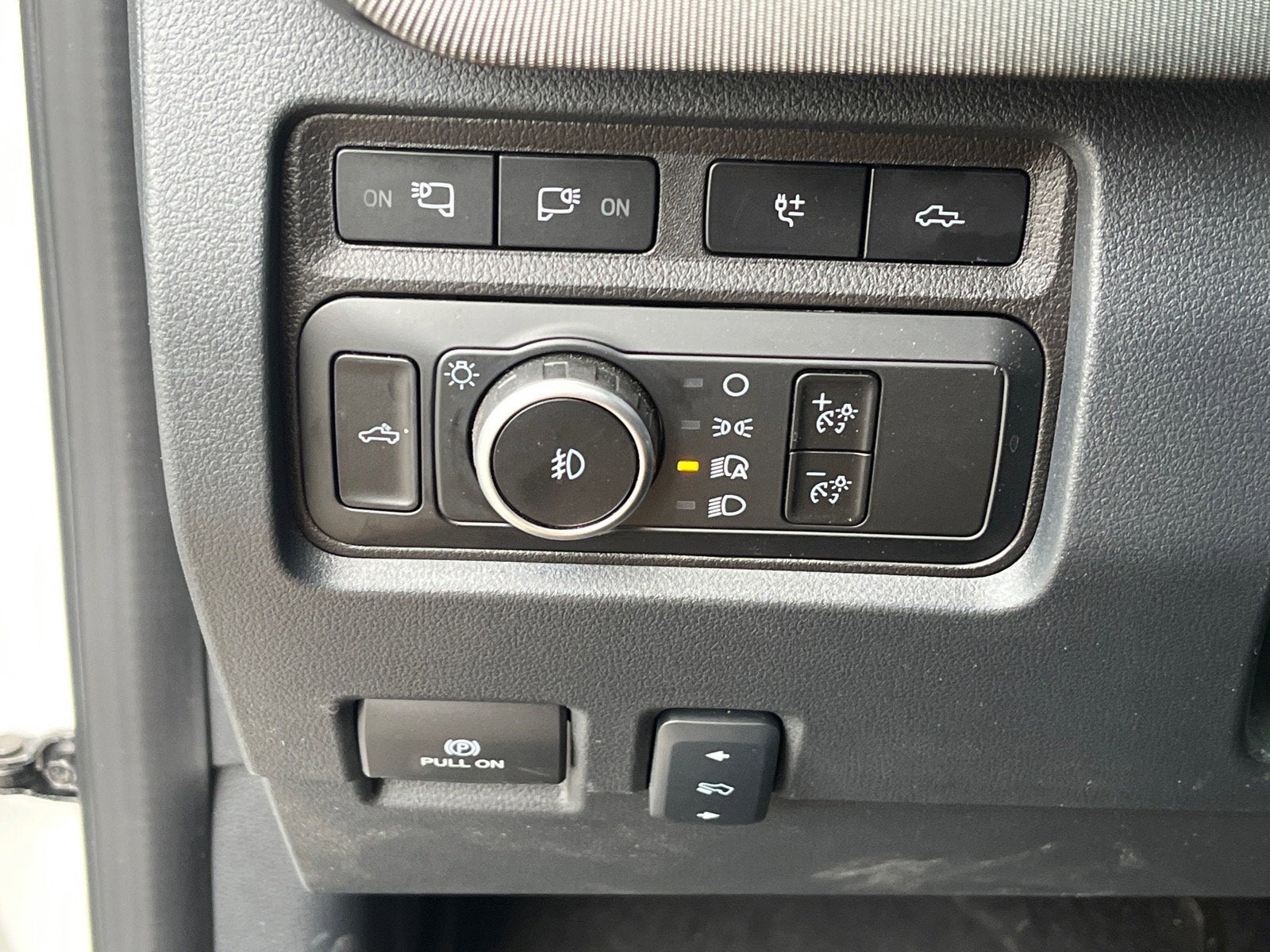 2024 Ford Super Duty F-450 DRW Platinum