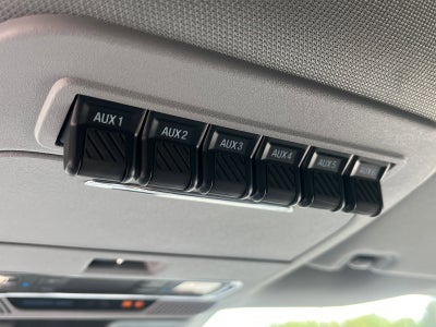 2025 Ford Super Duty F-450 DRW LARIAT