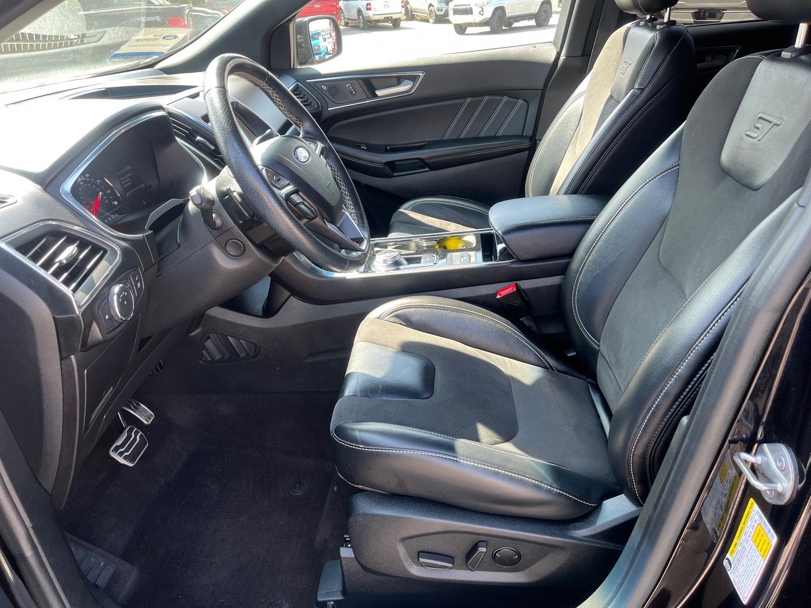 2020 Ford Edge ST