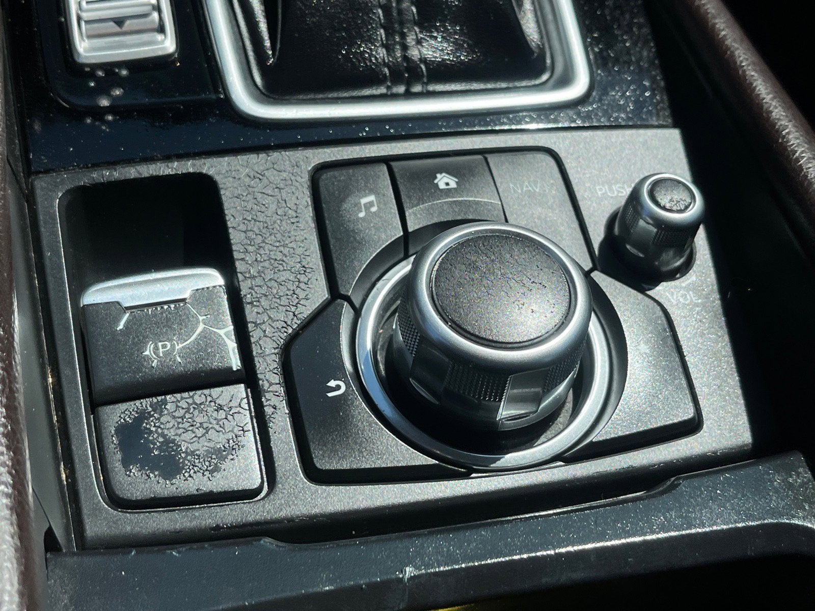 2018 Mazda Mazda3 4-Door Touring