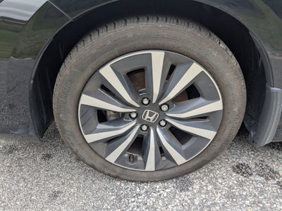 2024 Honda Civic Hatchback EX-L