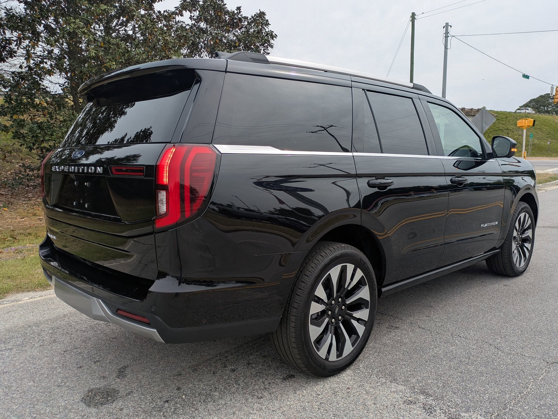 2025 Ford Expedition Platinum