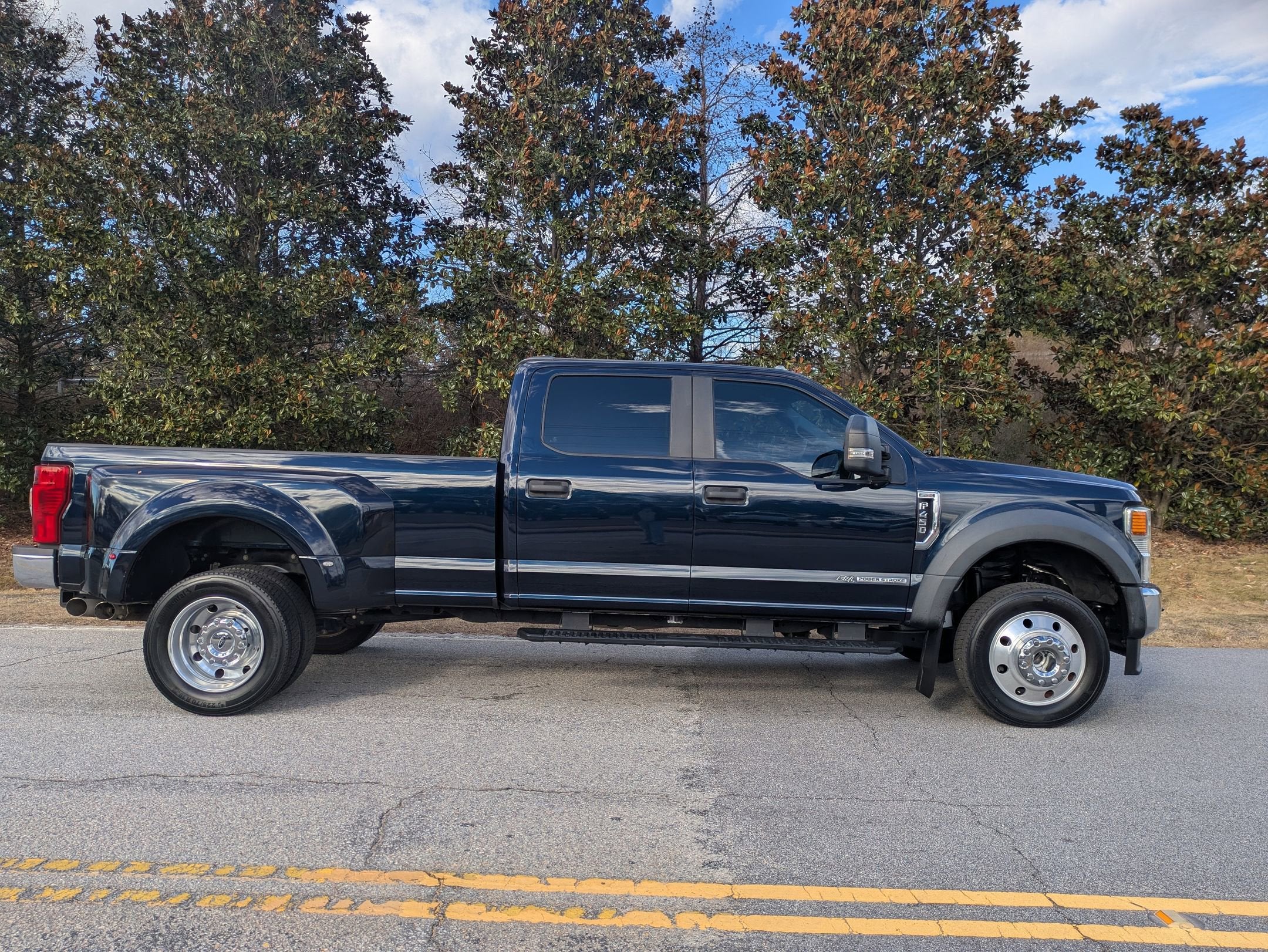 2022 Ford Super Duty F-450 DRW XL