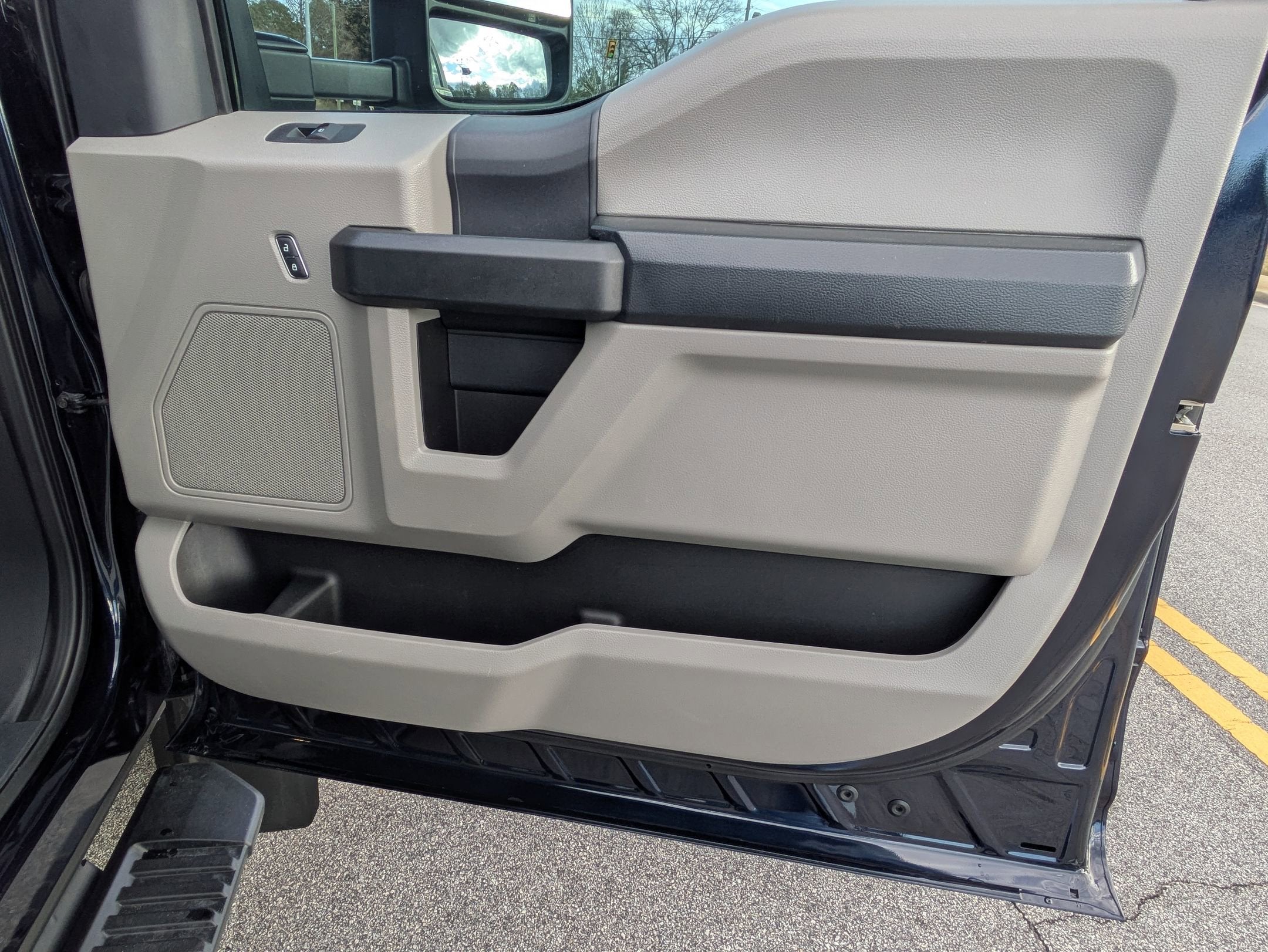 2022 Ford Super Duty F-450 DRW XL