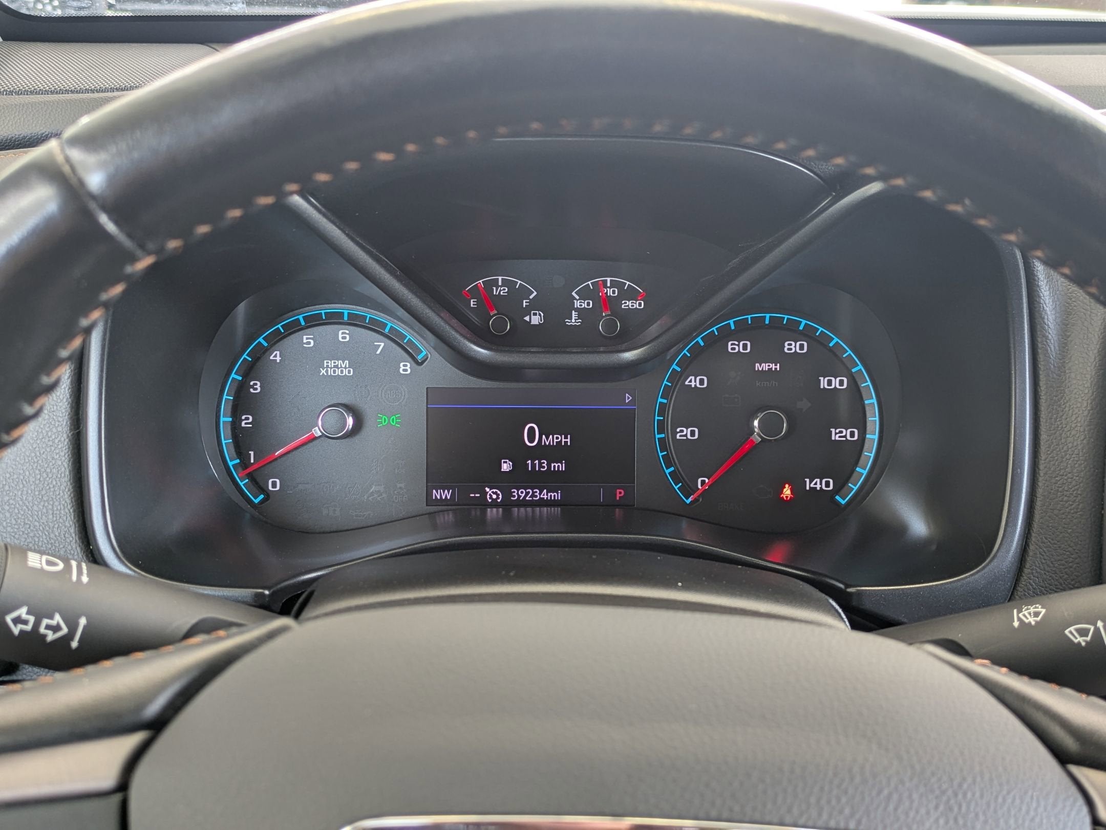 2022 GMC Canyon 4WD AT4 w/Leather