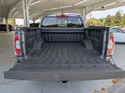 2022 GMC Canyon 4WD AT4 w/Leather