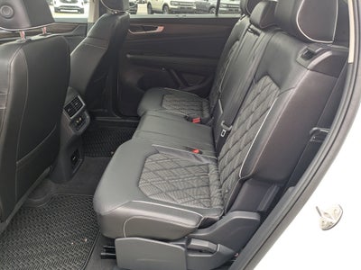 2024 Volkswagen Atlas 2.0T SEL Premium R-Line