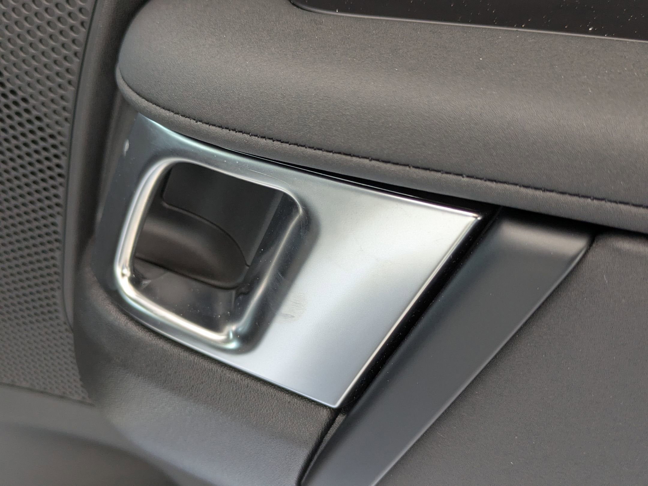 2023 Land Rover Discovery S R-Dynamic