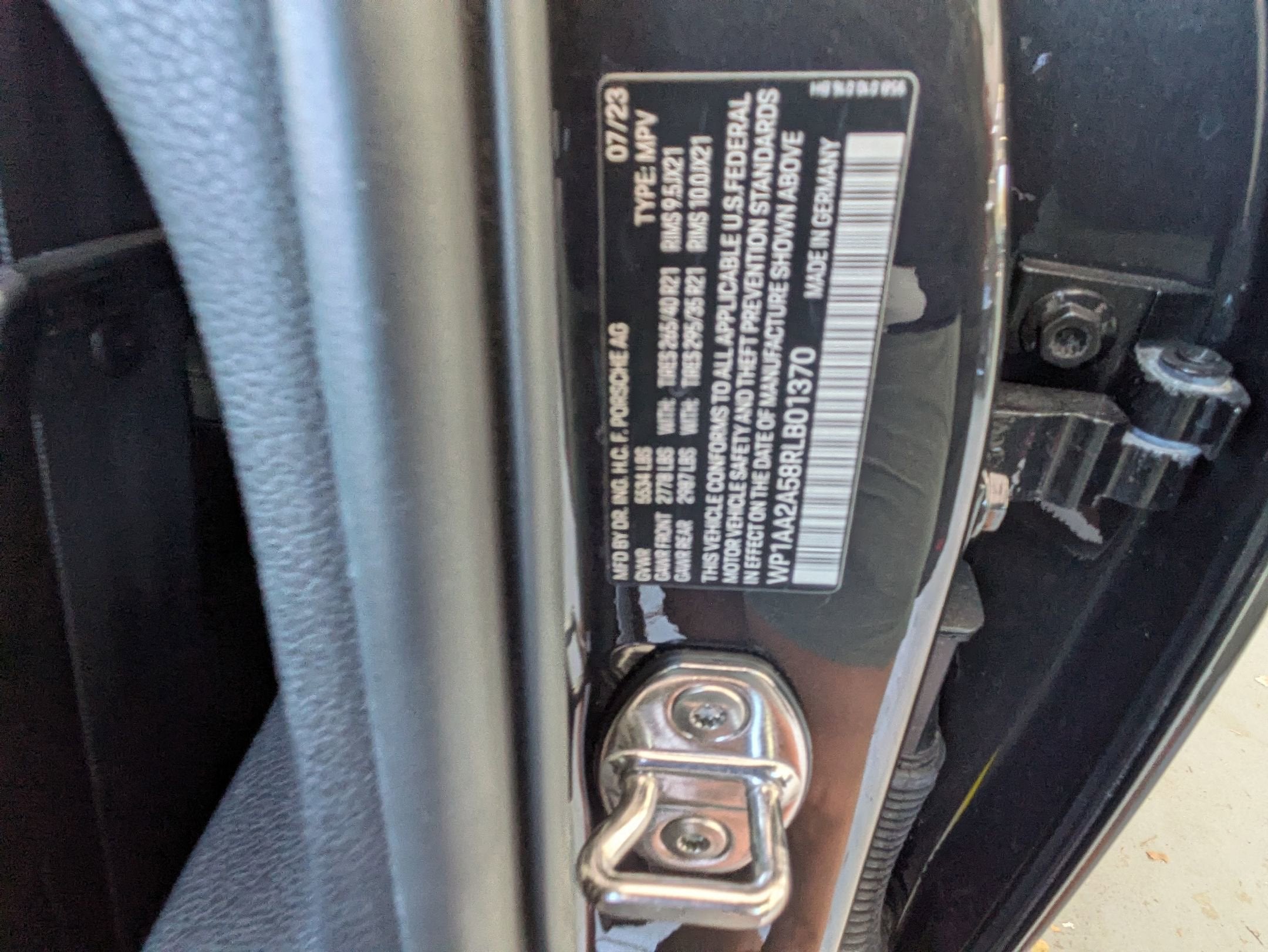 2024 Porsche Macan T