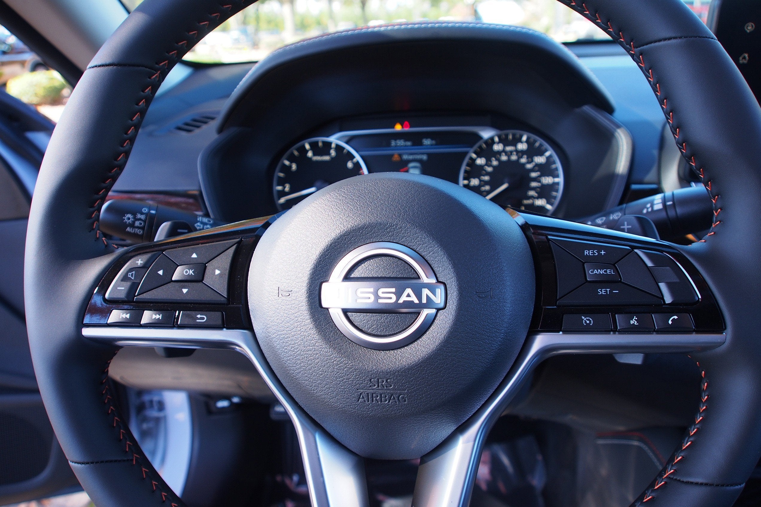 2025 Nissan Altima SR