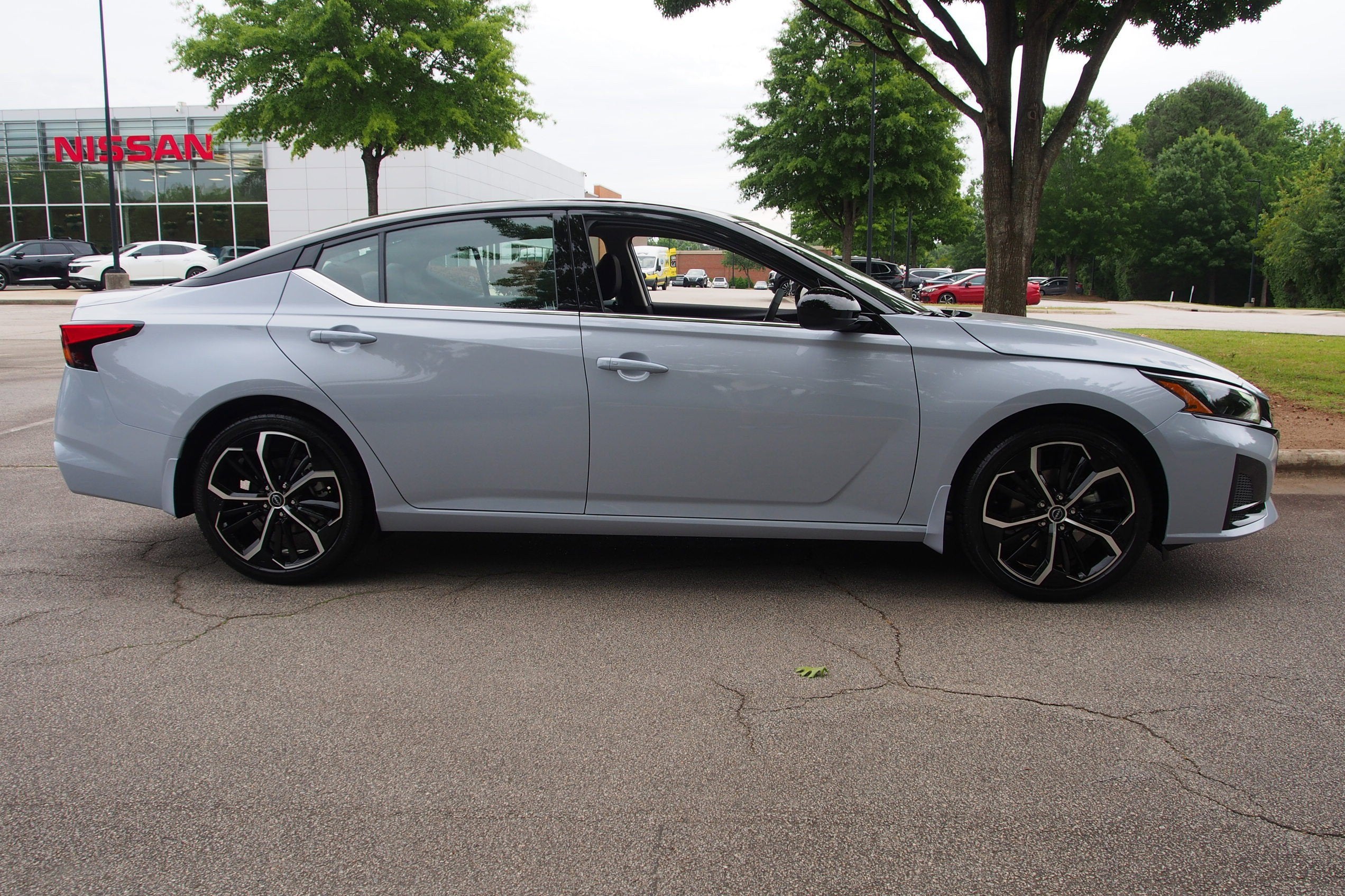 2026 Nissan Altima SR