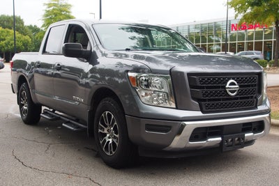 2022 Nissan Titan SV