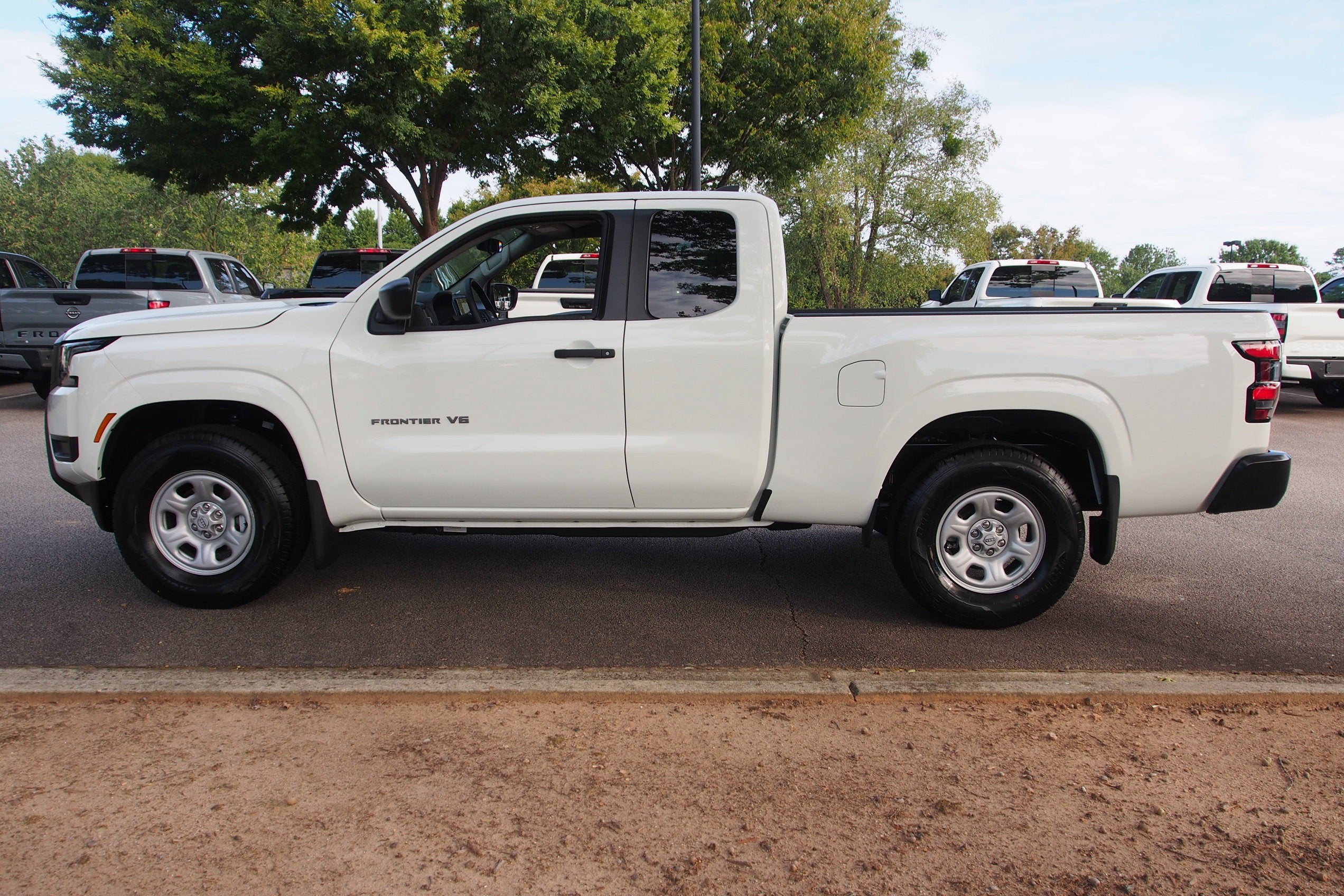 2027 Nissan Frontier S