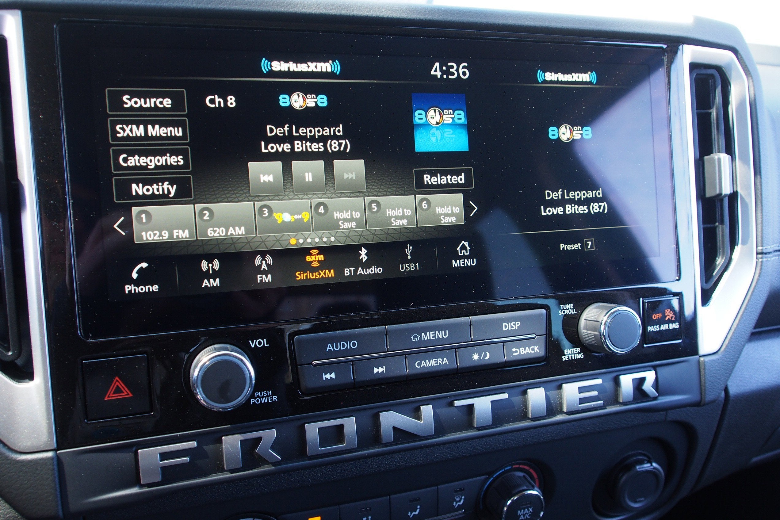 2026 Nissan Frontier SV