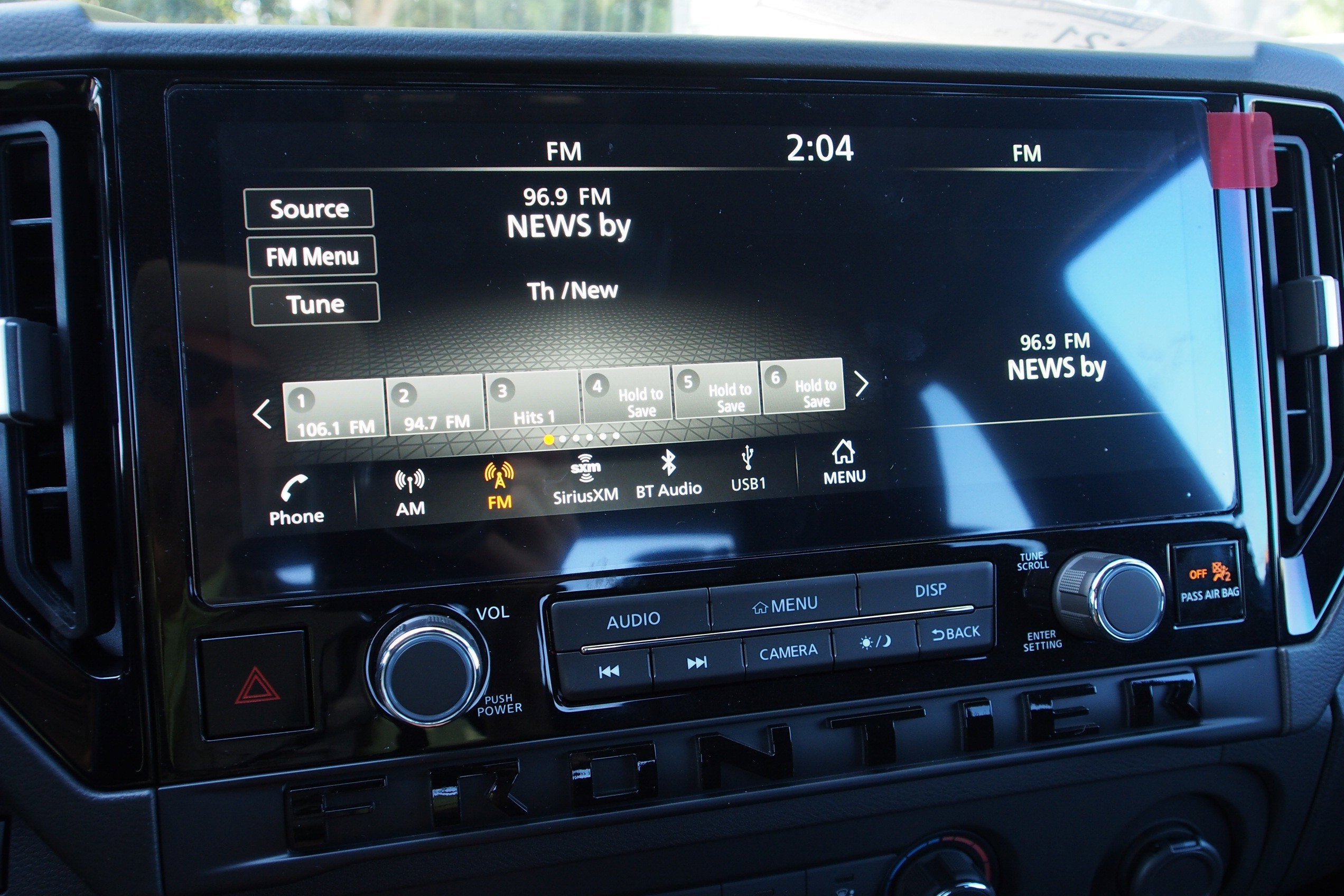 2026 Nissan Frontier SV