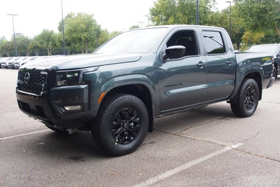 2027 Nissan Frontier SV