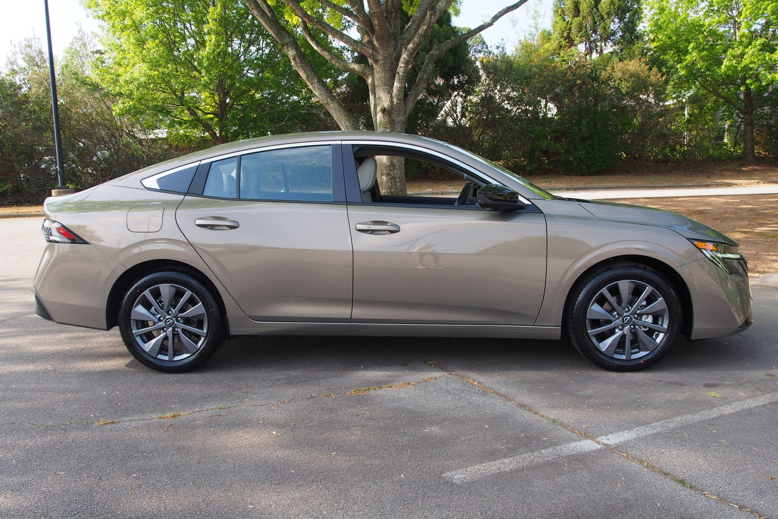 2026 Nissan Sentra SL