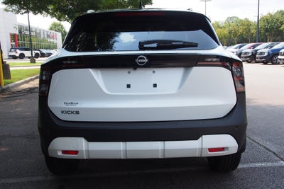 2026 Nissan Kicks SV