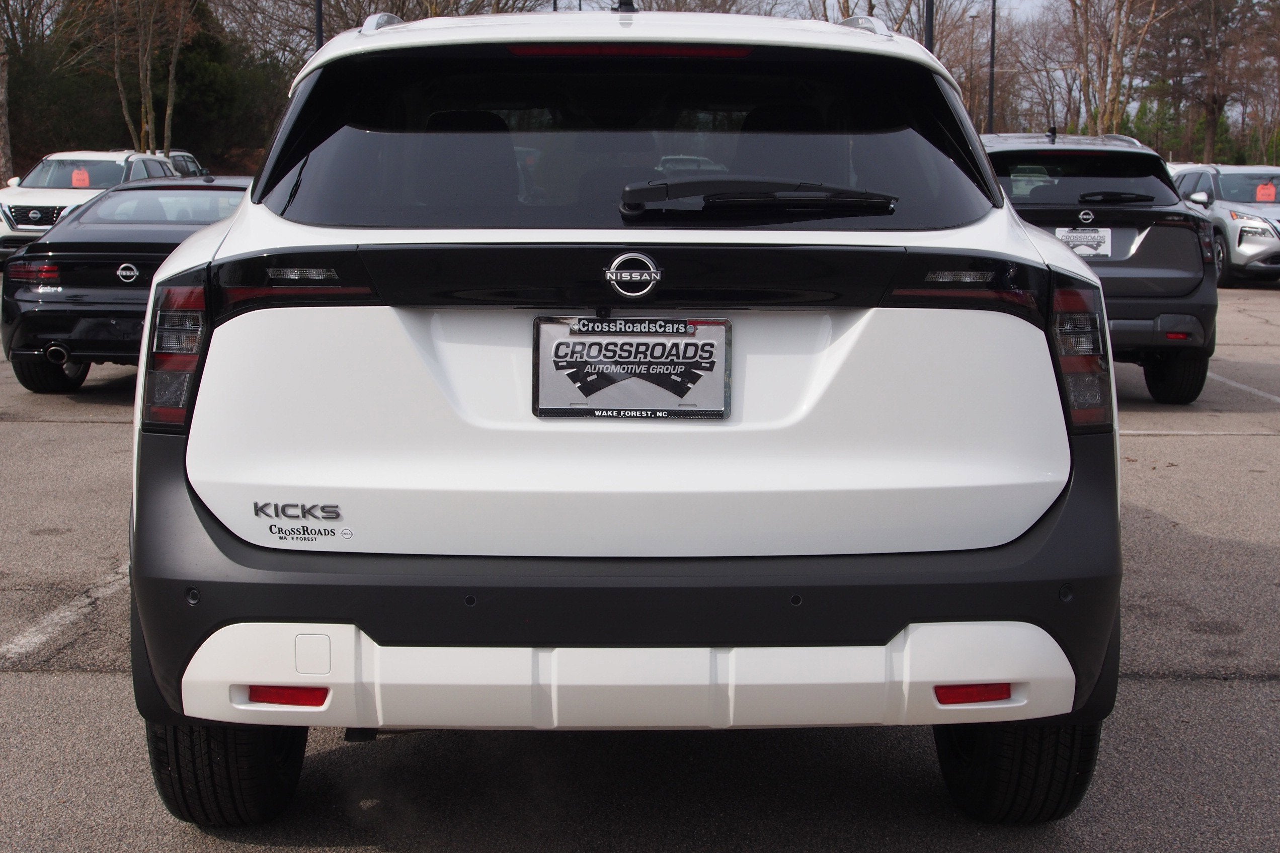 2026 Nissan Kicks SV