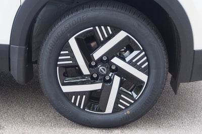 2027 Nissan Kicks SV