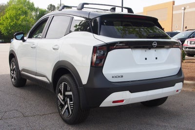 2026 Nissan Kicks SV