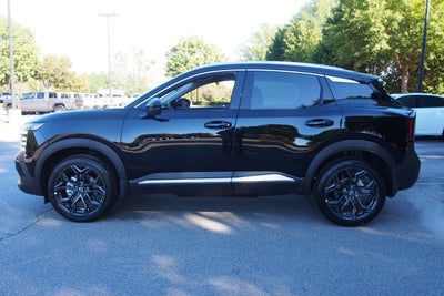 2027 Nissan Kicks SR