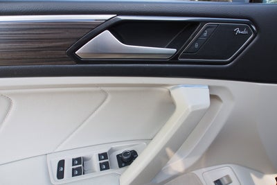 2022 Volkswagen Tiguan SEL R-Line