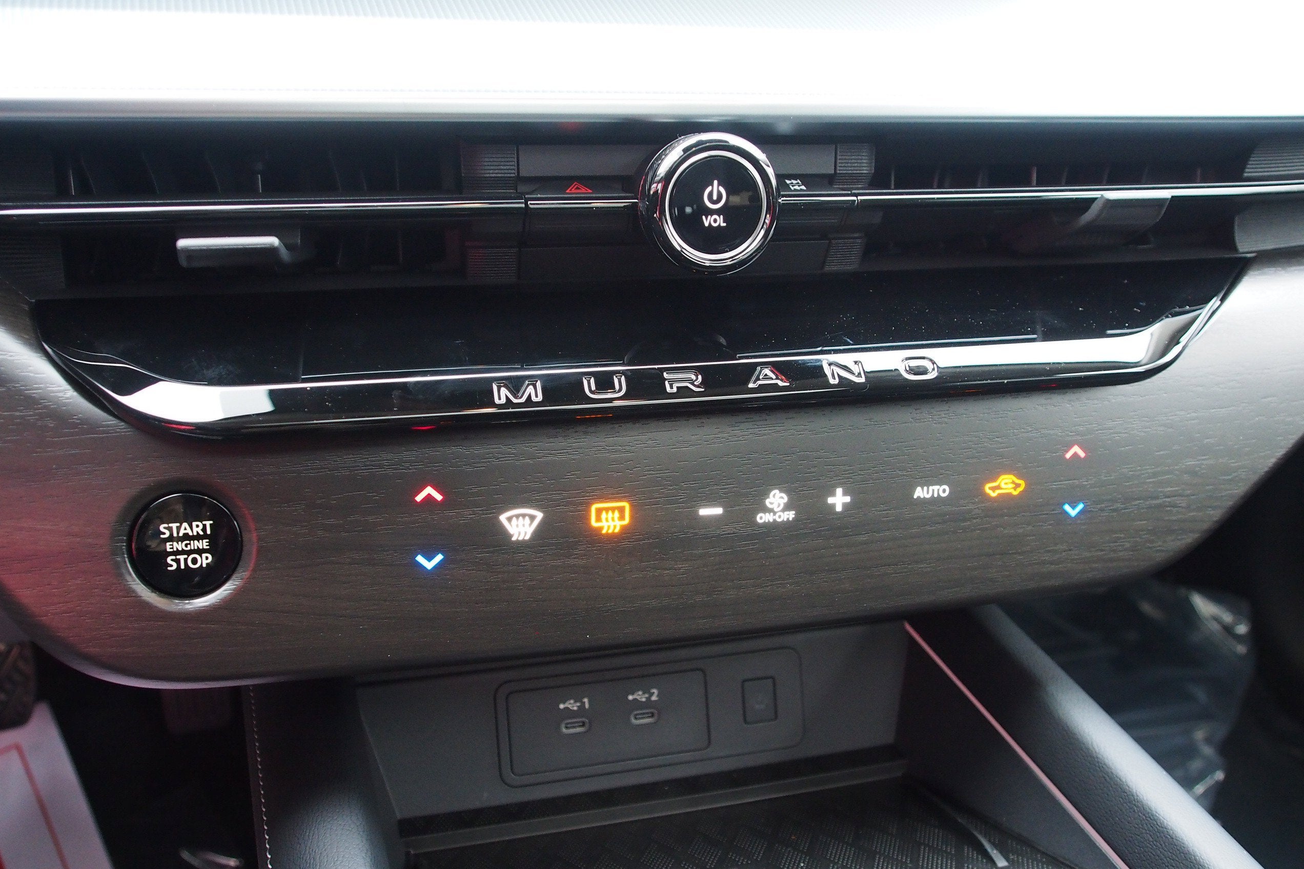 2025 Nissan Murano SL