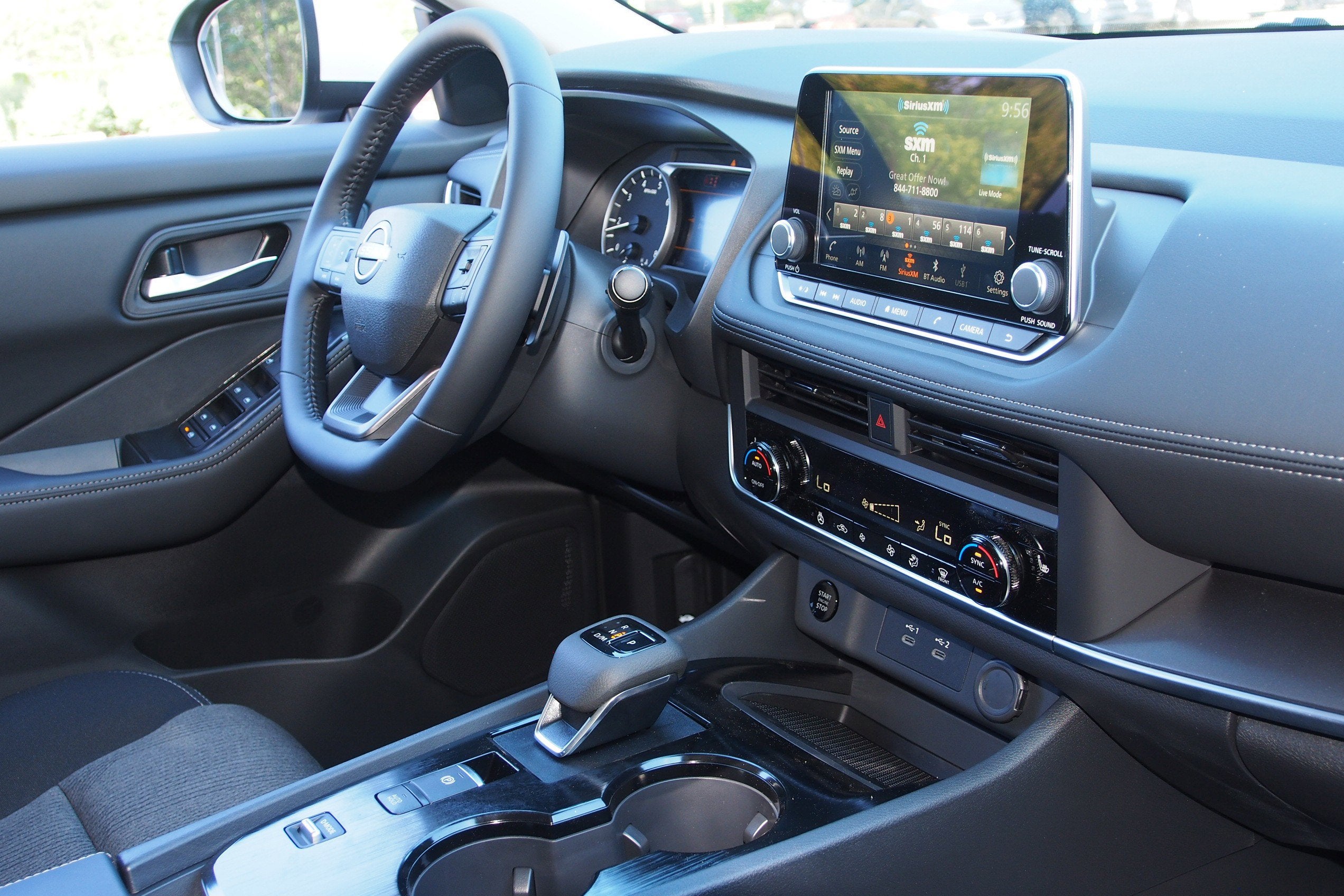2026 Nissan Rogue SV